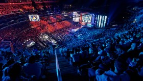 S15赛季传统法师生存指南：沙皇与发条中路英雄深度解析